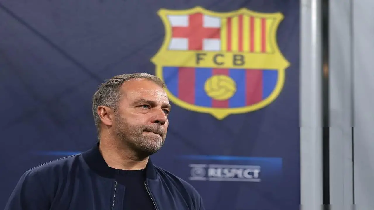 هانز فليك يصرح: أريد تجديد عقدي مع برشلونة